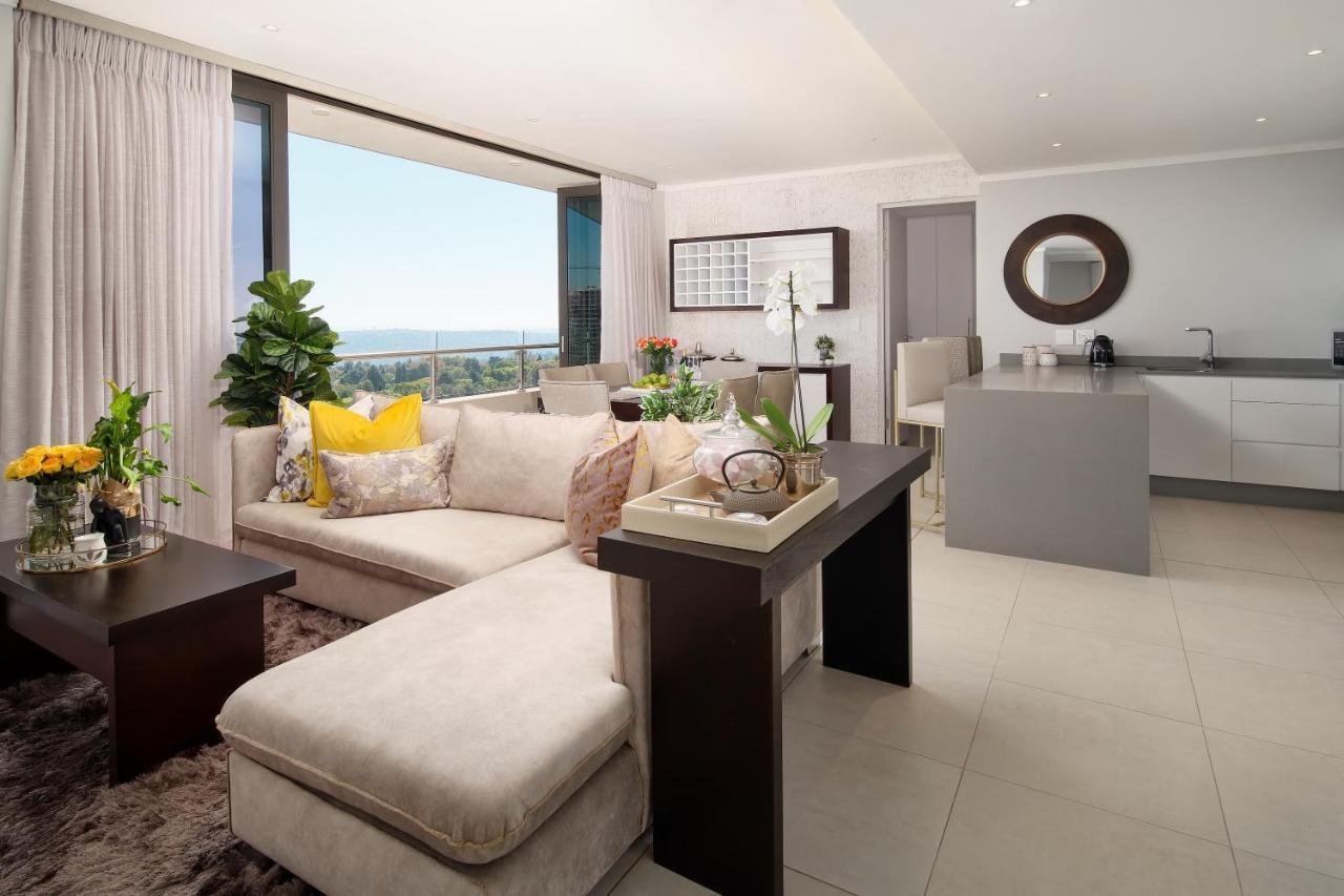 Masingita Towers Executive Suite Johannesburg Exterior photo