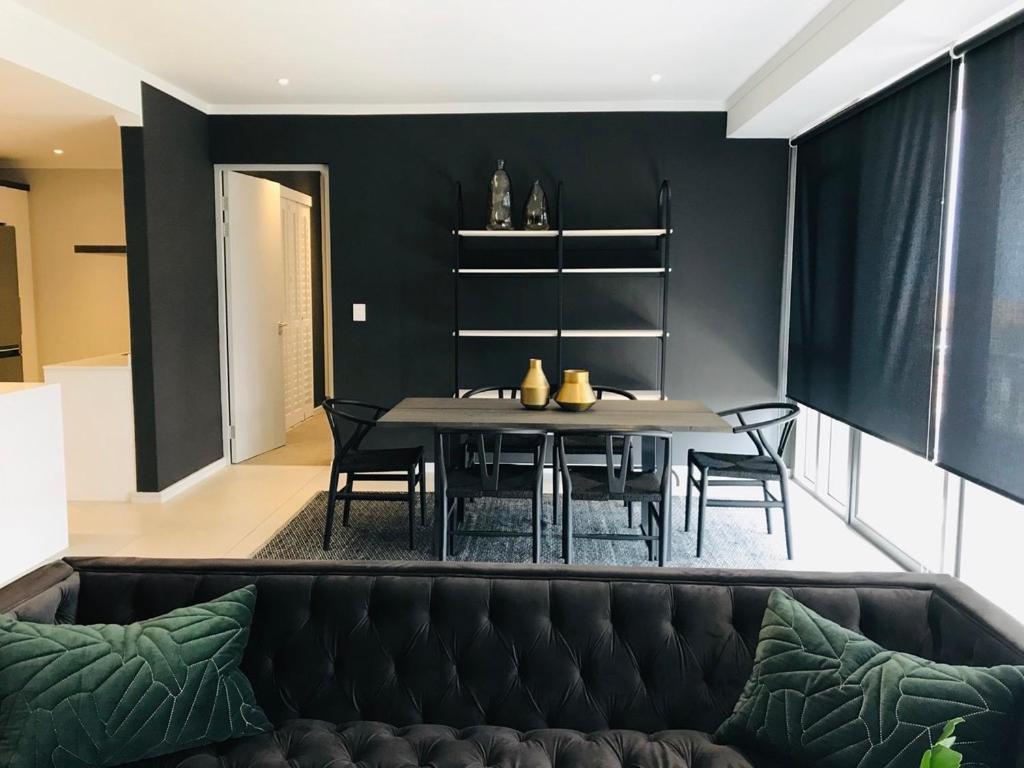 Masingita Towers Executive Suite Johannesburg Exterior photo